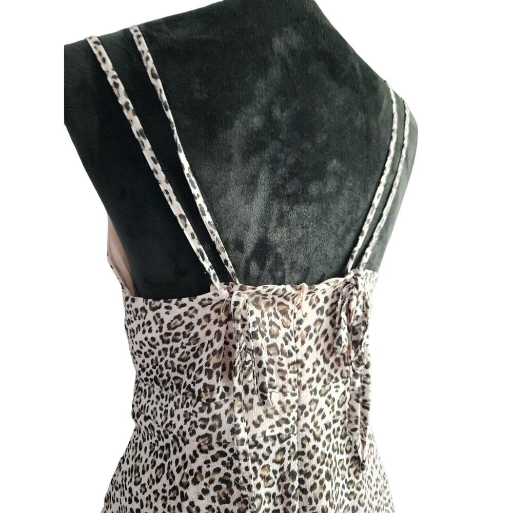 Le Lis Double Strap chiffon peplum Romper light pink cheetah print size L - Picture 4 of 8